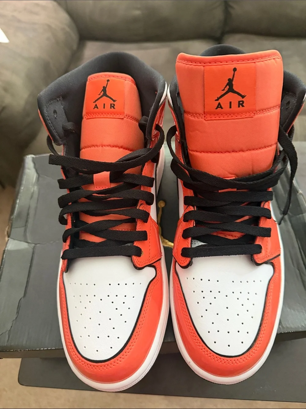 Retro Jordan 1 Orange